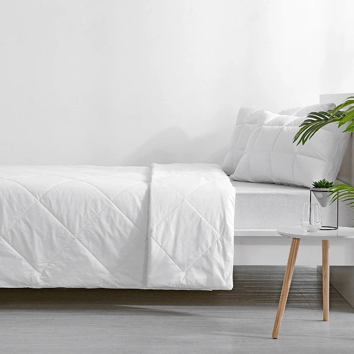Bianca | Bamboo Quilt | 250GSM | Summer | Queen - Image 3