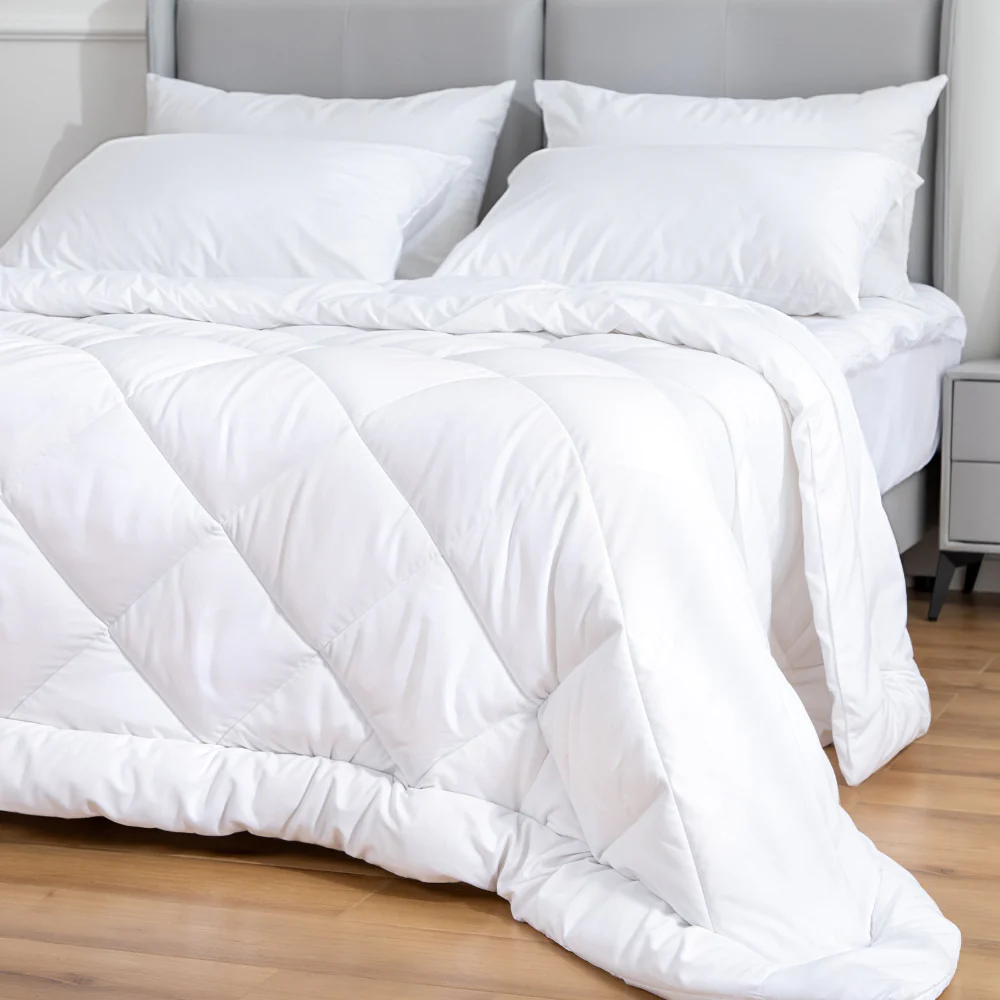 Hacienda | Microfibre & Bamboo Blend Quilt | 350GSM | All Season | Queen - Image 6
